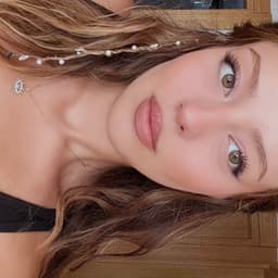 Asya Naz Bora